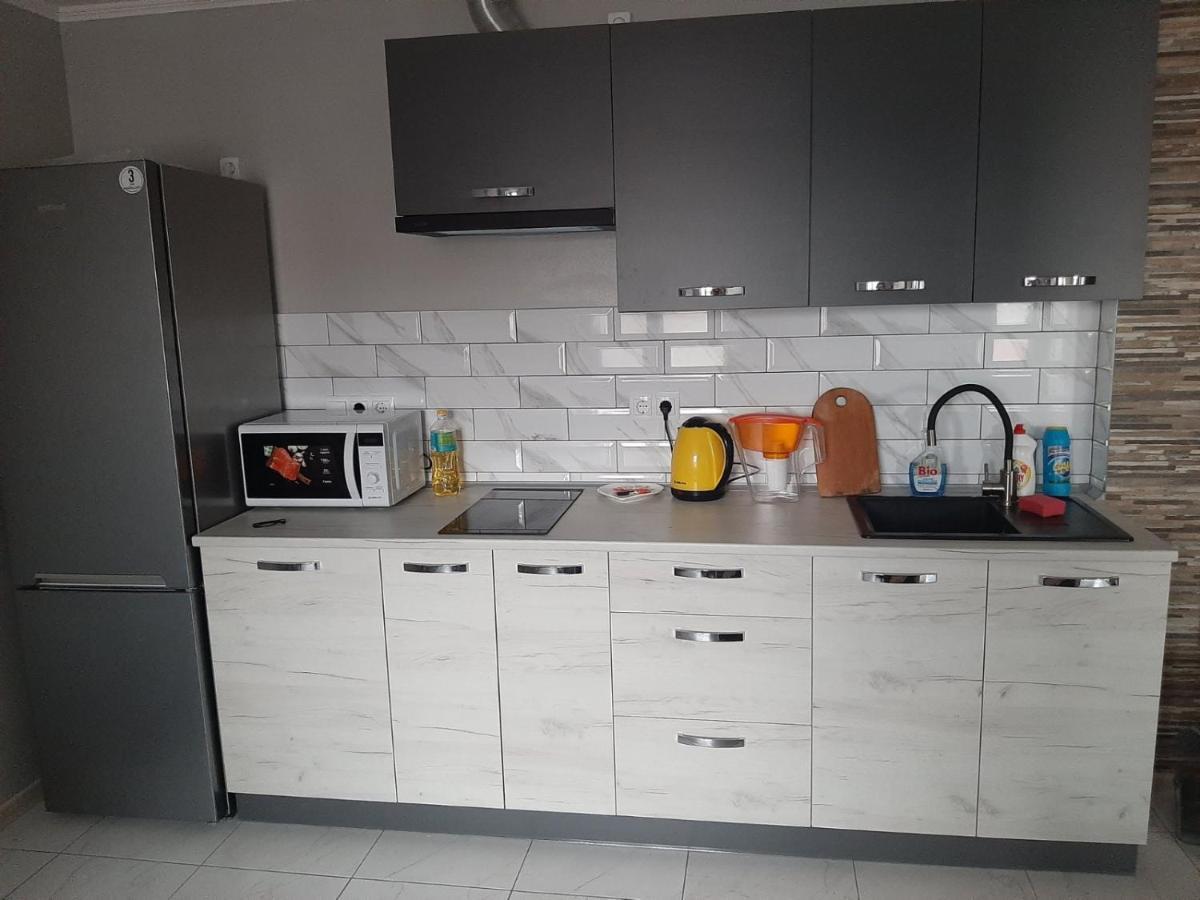 Апартаменты С Террасой И Гаражом Oldenburg Bagian luar foto